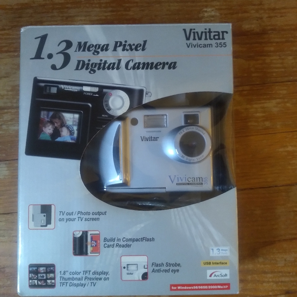 Vivitar mega Pixel digital camera